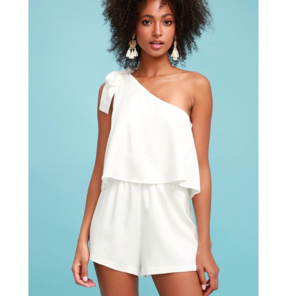 Lulus white romper